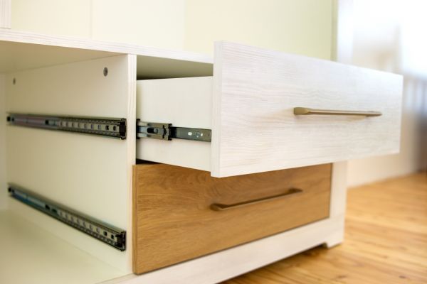 Pull Handle Installation